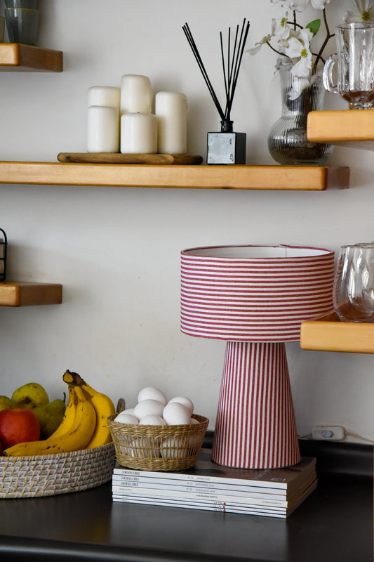 Lámpara cónica mediana - Raya Roja